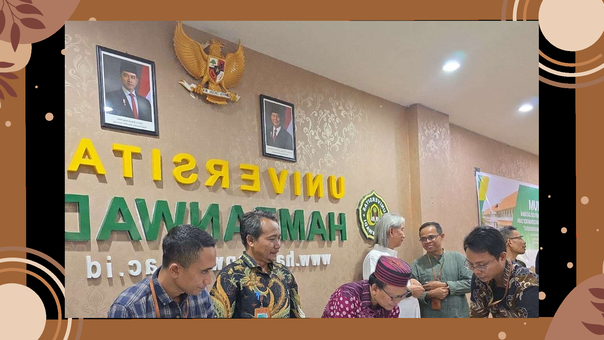 Penandatanganan dokumen kerja sama S-3 PBI ULM dengan Universitas Hamzanwadi